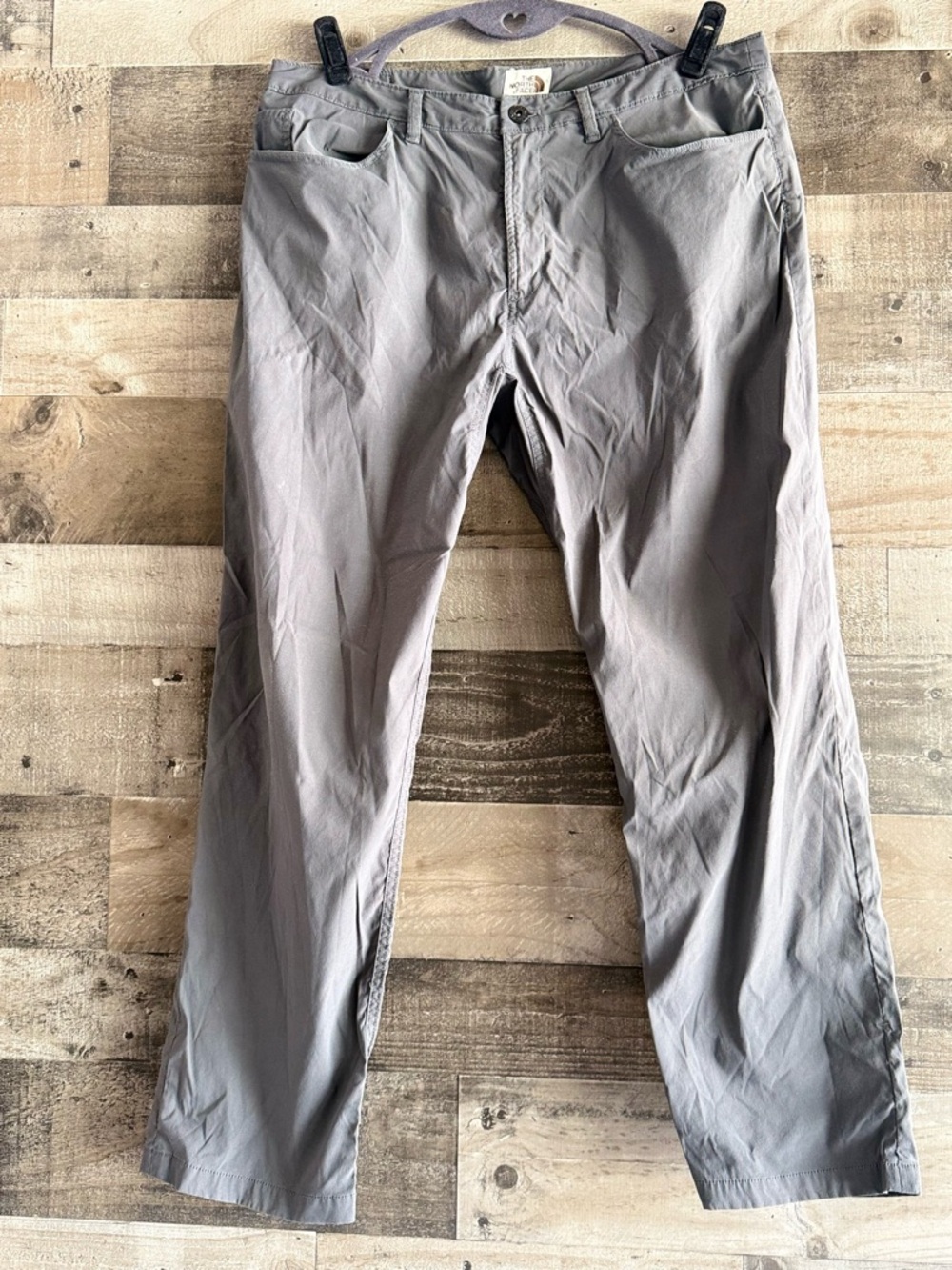 The North Face Men's Light Gray Chinos